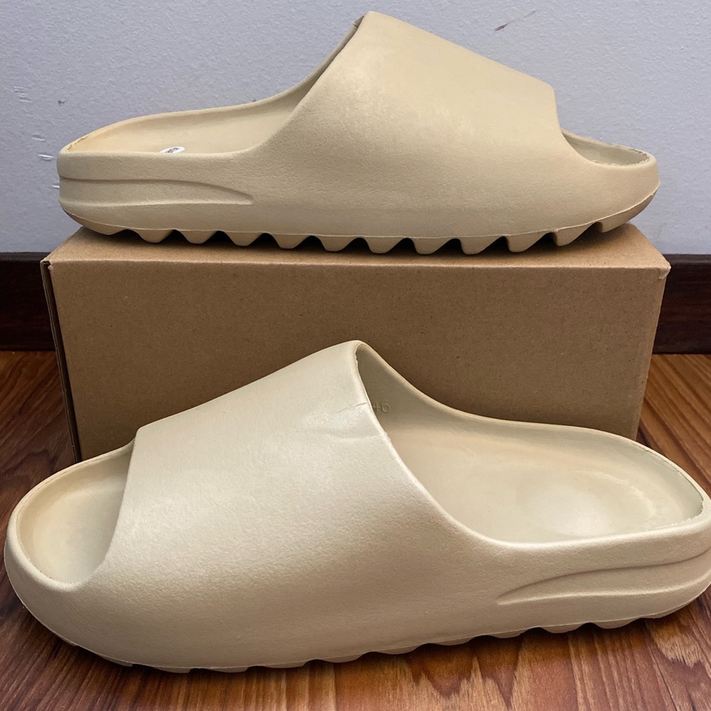 Foam Pillow Slides